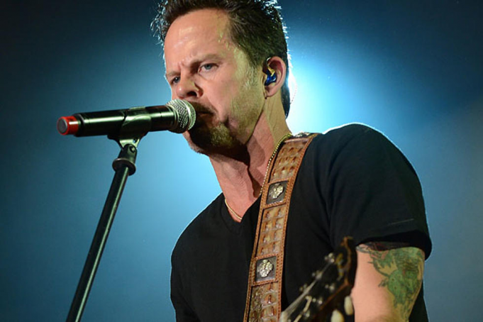 Gary Allan at Thrivent Hall